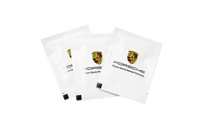 Влажные салфетки с ароматом «цитрус» в индивидуальной упаковке с логотипом клиента
