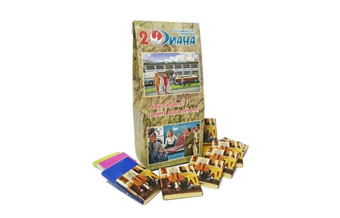 Шоколадный набор в картонной коробке «Домик» 100г на 20 плиток шоколада 5г с логотипом клиента
