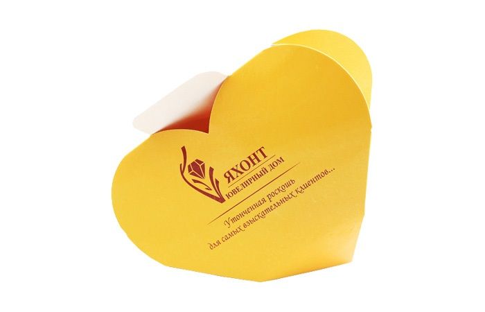 Шоколадный набор «Сердце большое» из 15 шоколадок 5г [75г] 150х170мм с логотипом клиента
